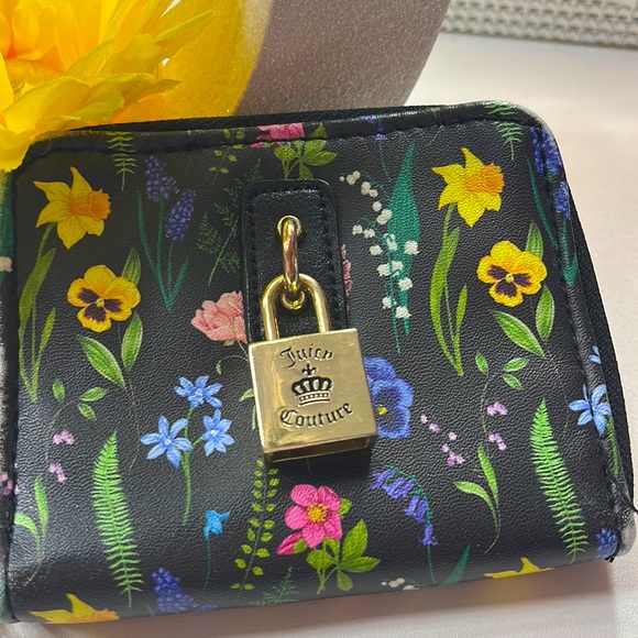 Y2k Rare juicy couture wallet - Picture 4 of 12